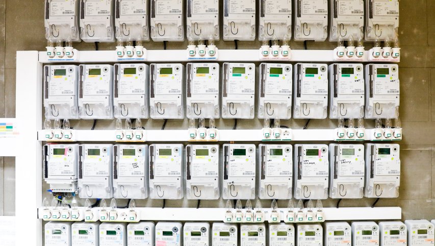 Testuojami pirmieji išmanūs elektros skaitikliai Lietuvoje