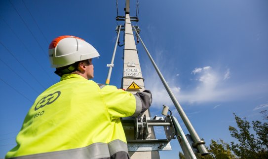 Atnaujindama tinklus ESO šiemet investavo daugiau kaip 30 mln. eurų, prioritetas – kabeliavimas 