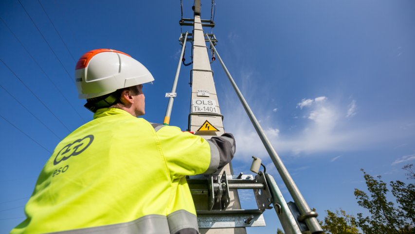 Atnaujindama tinklus ESO šiemet investavo daugiau kaip 30 mln. eurų, prioritetas – kabeliavimas 