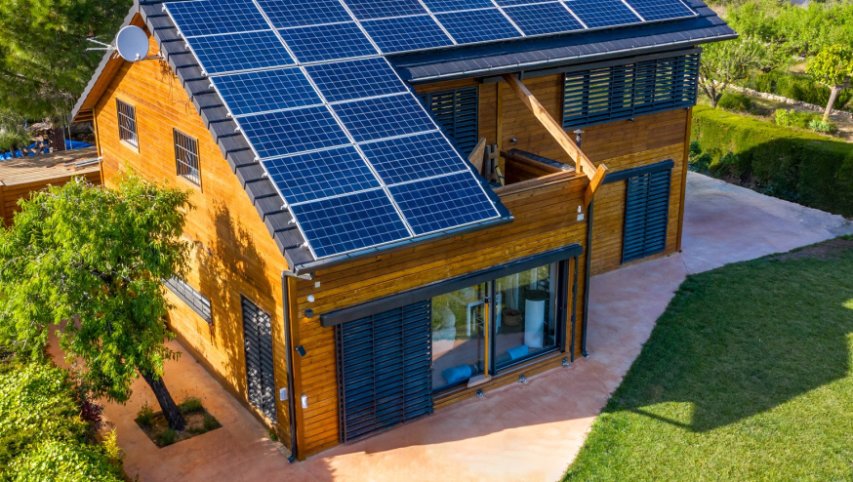 100 tūkstančių gaminančių vartotojų pagamina beveik pusę Lietuvai reikalingos elektros energijos...