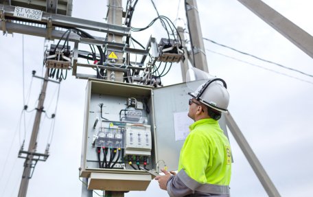 Elektros įrenginių prijungimas su kliento pasirinktu rangovu (Fast track)