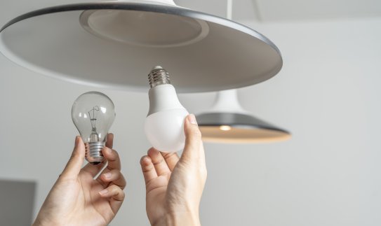 Atliko elektros naudojimo eksperimentą namuose: kiek pavyktų sutaupyti 