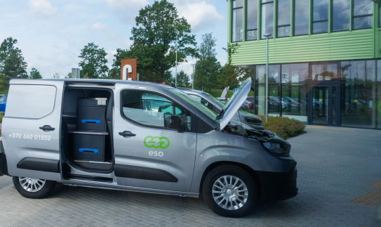 ESO jungia žalią pavarą: tampa didžiausią elektromobilių parką valdančia šalies įmone