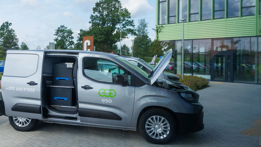 ESO jungia žalią pavarą: tampa didžiausią elektromobilių parką valdančia šalies įmone