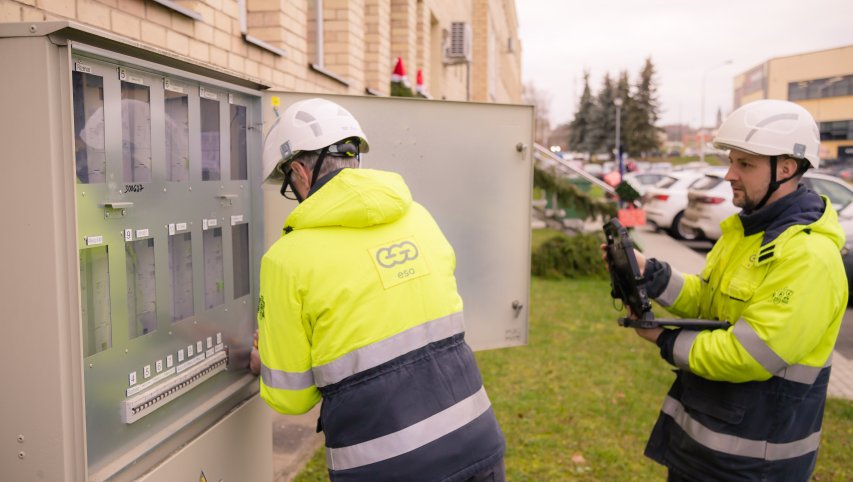 ESO išmaniųjų skaitiklių diegimą teigiamai vertina 9 iš 10 klientų: vertinimas kyla trečius metus...