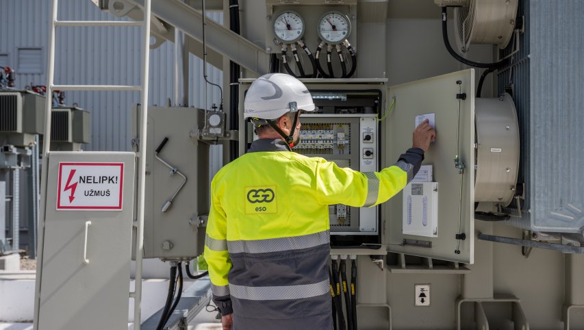 ESO investuoja beveik 12 mln. eurų į modernų tinklą Telšių apskrityje – naudą pajus ir verslas,...